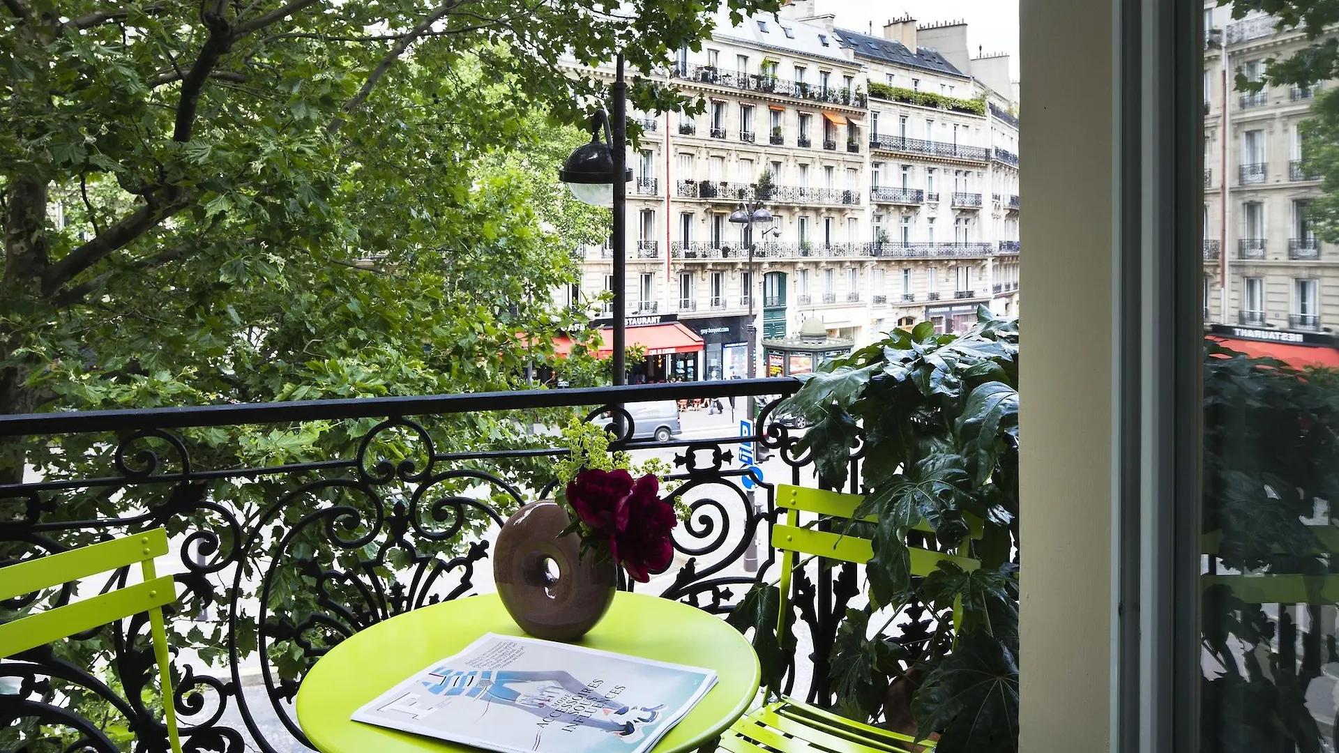 Plaza Elysees Hotel