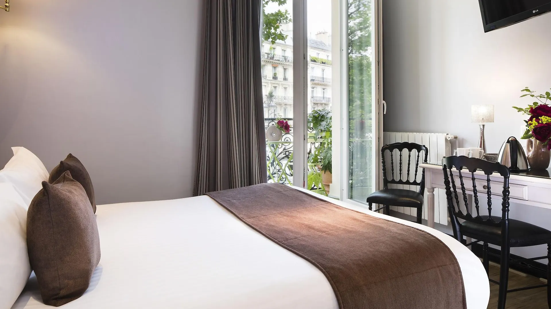 Plaza Elysees Hotel Paryż