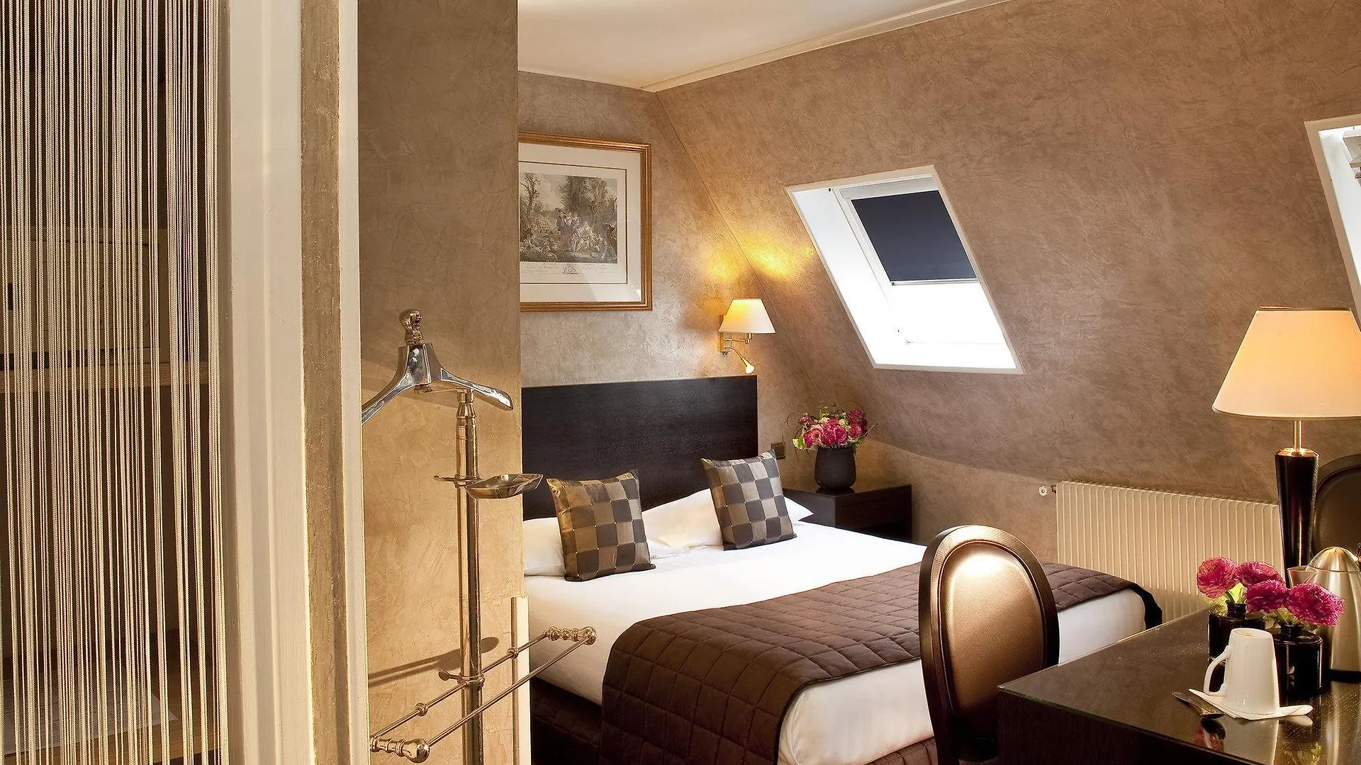 Plaza Elysees Hotel Paryż