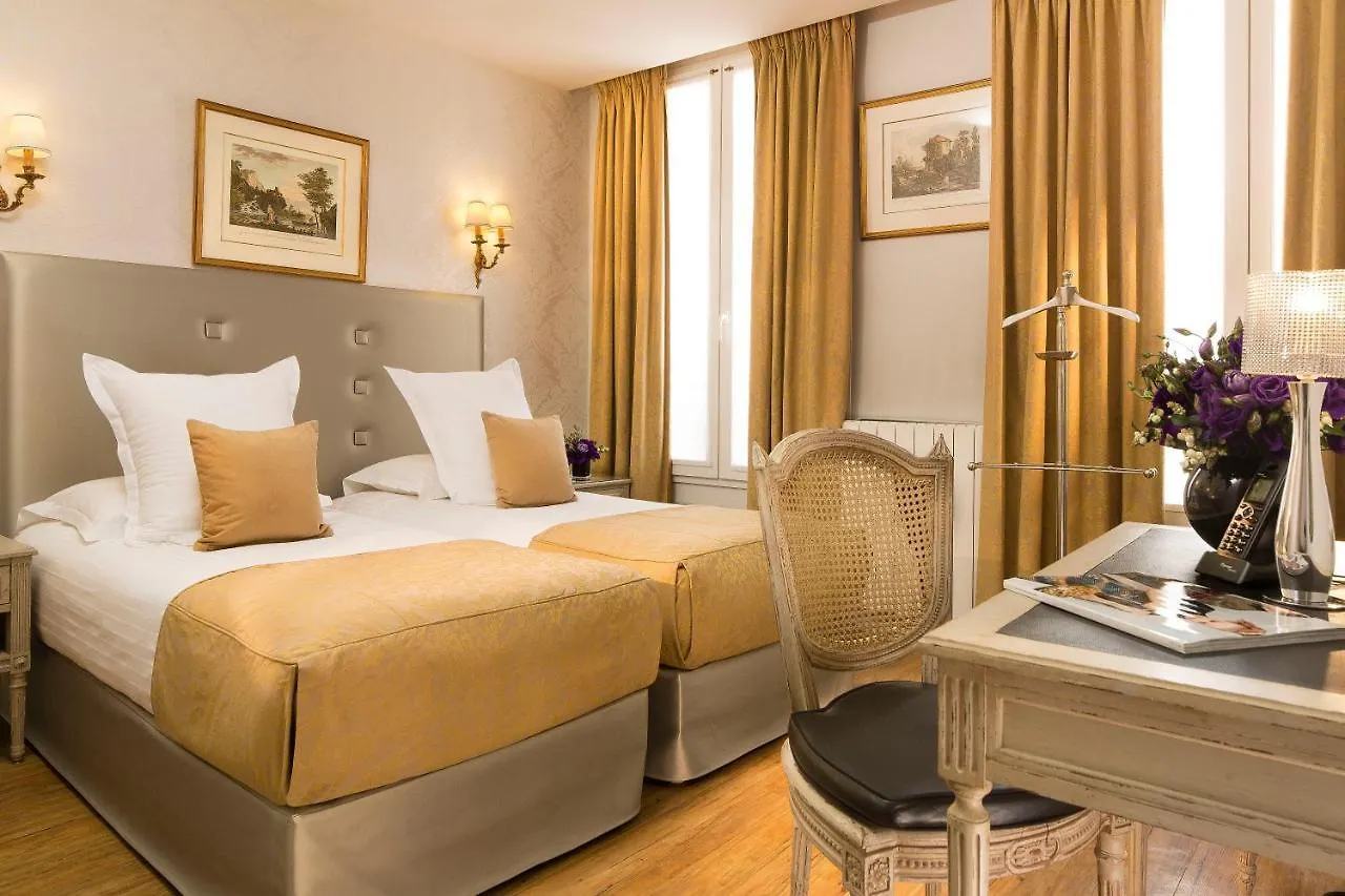Plaza Elysees Hotel Paryż